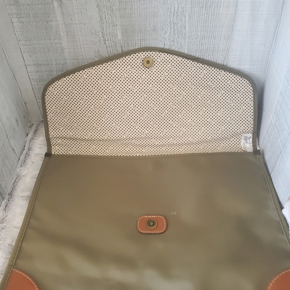 Ricardo Beverly Hills Nylon Document Laptop Bag - Picture 3 of 11